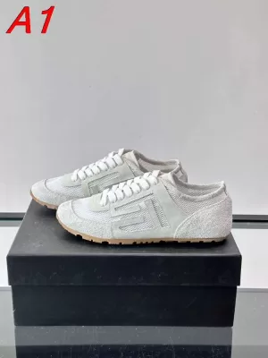 2026発売中!【Bally】ローカットスニーカー スエード×メッシュ Hモチーフ グレー×WHITE カジュアル