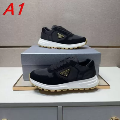 2026新作【Prada】スニーカー スエード×织物 金色三角标 Black×ベージュ カジュアル