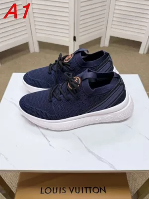 2026発売【Louis Vuitton】スニーカーメッシュ×レザー ロゴ 藏ブルー ストリート