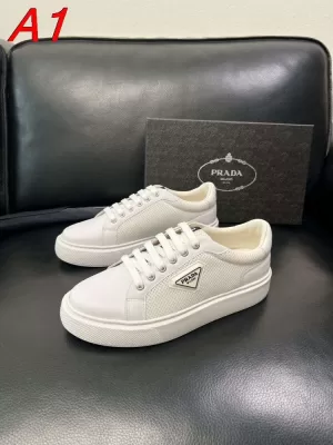 2026発売中！【Prada】スニーカー 网布×レザー 倒三角标识  White×ベージュ カジュアル