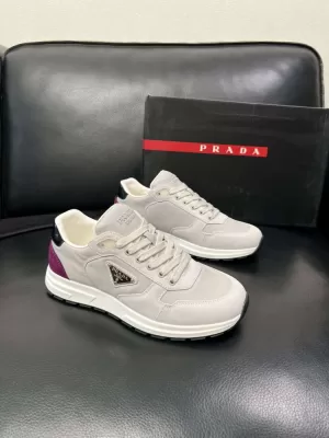 2026新作【Prada】スニーカー スエード 倒三角标识 グレー×パープル カジュアル