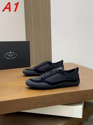 【Prada】スニーカー スエード×レザー 藏青橡胶底 ネイビー カジュアル