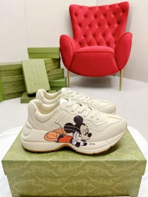 【GUCCI】スニ-カー キャンバス × レザー × 白 ×  黑  レトロ 运动 HE-