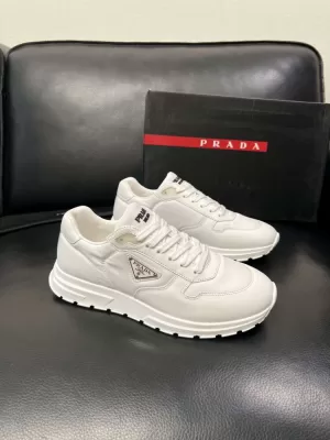 【Prada】スニーカー レザー ステッチ装饰  White カジュアル