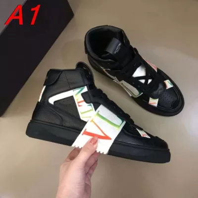2026新作登場!【Valentino】スニーカーメッシュ VLTN漸変字 Logo ハイカット 黒 ストリート
