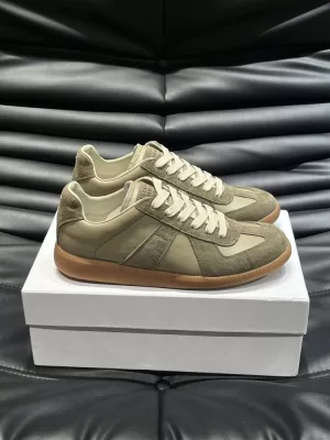 2026入荷【MM6 Maison Margiela】スニーカー レザー×スエード 德训鞋款式 カーキ×アイボリー カジュアル