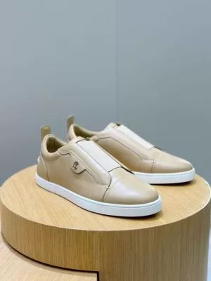2026新作【Christian Louboutin】スリッポン レザー 弹性织带×C字五金 ベージュ×ホワイト デイリー