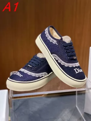 2026新作【Dior】スニーカー レザー×蕾ース CD柄 白底 ネイビー×ホワイト カジュアル