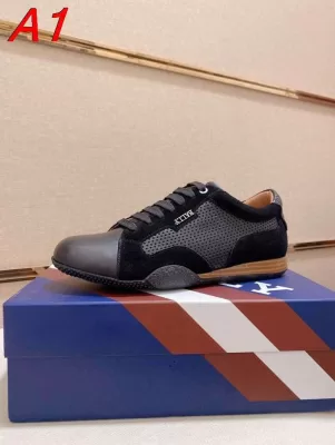 2026新作登場！【Burberry】ローカットスニーカー レザー パンチング×スエード シンプル BLACK カジュアル