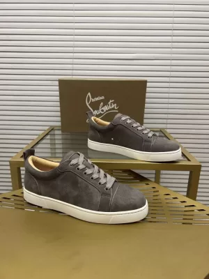【Christian Louboutin】スニーカー スエード シンプル グレー デイリー