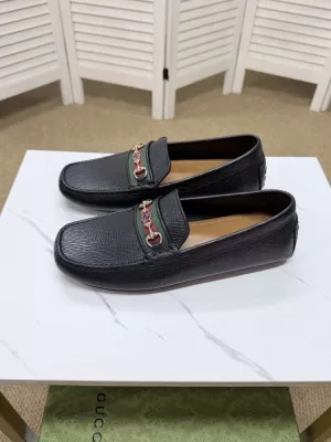 2026新作登場！【GUCCI】スニ-カー レザー × スエード × 白グレー H装饰 运动 HE-