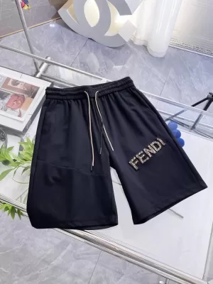 フェンデイ 2026 【夏新作】カジュアルショーツ トレンド感たっぷりの 高品質素材 着回し抜群 万能アイテム