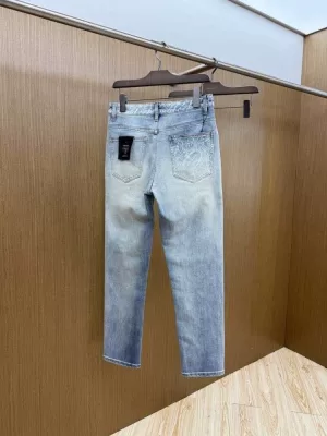 プラダ 2026 【春夏新作】デニムパンツ トレンド感たっぷりの 高品質素材 着回し抜群 万能アイテム