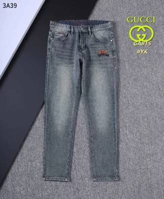 グッチ 2026 【春夏新作】デニムパンツ 味わい深い風合い 高級感あふれる 着回し抜群 万能アイテム
