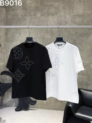 2026 ルイヴィトン 夏先行販売 ハイエンドカスタム オーバーサイズ クルーネック半袖Tシャツ ブランド コピー