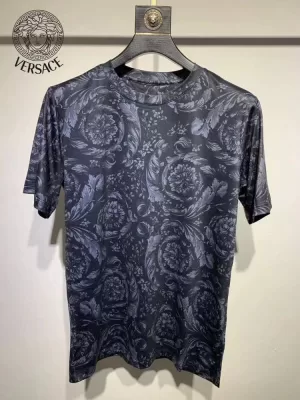2026 ヴェルサーチ 夏新着 シルケットコットン×ヴィンテージ クルーネック半袖Tシャツ 柔らか肌触り型崩れなし ブランド コピー