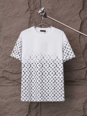 2026 ルイヴィトン 夏新着 スリムフィット クルーネック半袖Tシャツ きめ細かく柔らかな肌触り ブランド コピー