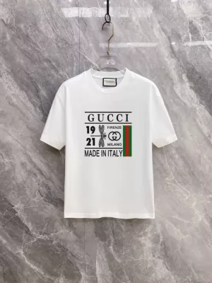 2026 グッチ 夏先行販売 ハイエンドカスタム クルーネック半袖Tシャツ 柔らか肌触り型崩れなし ブランド コピー