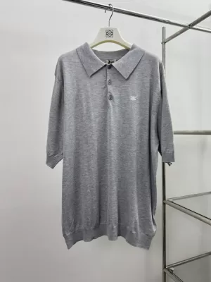 2026 セリーヌ 夏新着 刺繍ロゴ クルーネック半袖Tシャツ 洗濯耐久性抜群 ブランド コピー