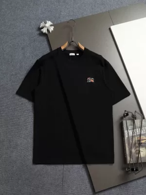 2026 バーバリー 夏新着 ヴィンテージ クルーネック半袖Tシャツ 欧州サイズ大きめ シンプル合わせや ブランド コピー