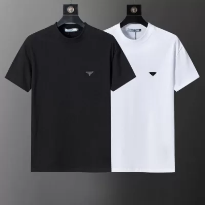 2026 プラダ 夏新着 クルーネック半袖Tシャツ 洗濯耐久性抜群 ヴィンテージ スタイリッシュ ブランド コピー