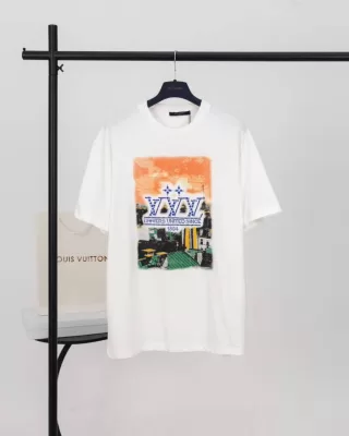 2026 ルイヴィトン 夏新着 無地 クルーネック半袖Tシャツ 洗濯耐久性抜群 上質仕立て ブランド コピー
