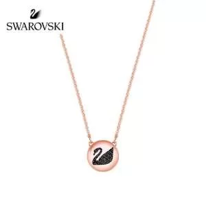 ネックレス スワロフスキー SWAROVSKI 2020年春夏のトレンドアイテム おしゃれな大人の着こなし