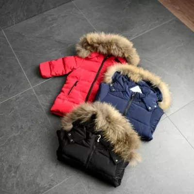 極上の着心地 2020秋冬 モンクレールMONCLER ダウンジャケット 防風性に優れ
