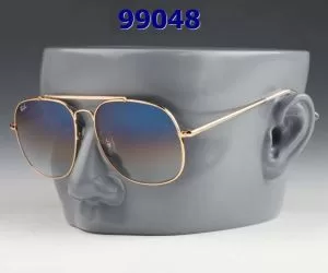 おすすめな大人のトレンド レイバン RAYBAN 《2020年》今、注目のストリート 眼鏡メガネ 多色可選