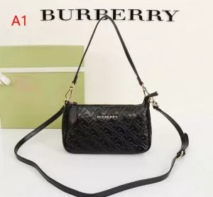 《2020年》今、注目のストリート 今から夏まで活躍する バーバリー BURBERRY ショルダーバッグ 多色可選