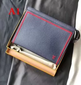 今年人気定番 ルイ ヴィトン LOUIS VUITTON 2020最高ランキング 2色可選 クラッチバッグ