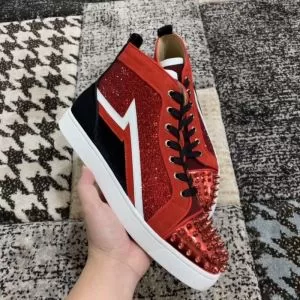 コーデの完成度を高める クリスチャンルブタン Christian Louboutin さらに魅力的 ランニングシューズ