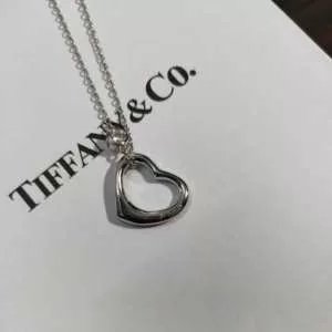 爆発的人気オシャレ度がアップ 2020年春夏ファッションに最も ティファニー TiffanyCo ネックレス