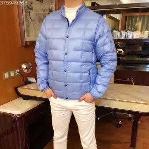 コレクション MONCLER モンクレール ダウンジャケット 今年流行りの新作アイテム