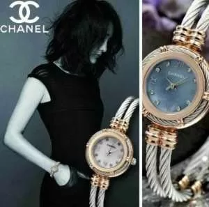 数に限りがある 2020 CHANEL シャネル サファイヤクリスタル風防 スイスムーブメント 女性用腕時計 6色可選