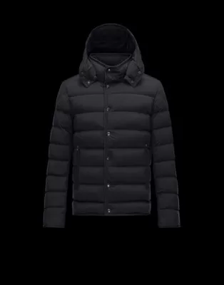 人気商品 2020秋冬 モンクレールMONCLER 重さを感じず ダウンジャケット