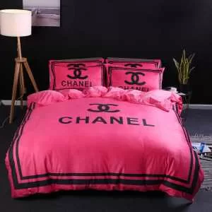 シャネル 寝具4点セット コーデに季節感を持たせるヒント CHANEL 20202020秋冬のファッション