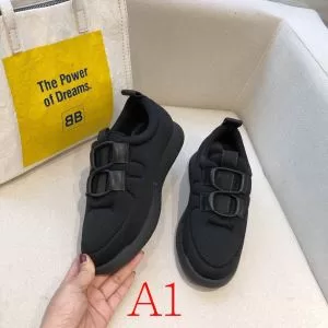 2色可選 機能性が良くブランド新品 エルメス HERMES 20202020秋冬のファッション ランニングシューズ 今季トレンド新作はこれ