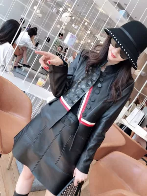 今年らしいおすすめ新品　ルイ ヴィトン 2020秋断然ブランド推し　LOUIS VUITTON　トップス　おしゃれなファッションコーデ