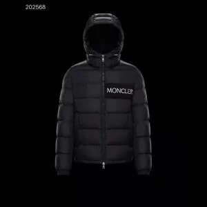 202020秋冬定番おすすめの1品 MONCLER モンクレール 秋冬に着たいおすすめの着こなし ダウンジャケット メンズ 2色可選