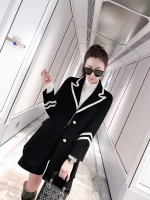 ロングコート おしゃれ感度が高い秋冬トレンド シャネル 先取り 20202020秋冬ファッション CHANEL 寒い季節トレンド上品