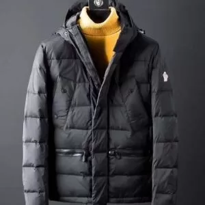 オシャレデザインが人気 20202020 冬の新作も MONCLER モンクレール ダウンジャケット