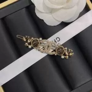 ブローチ 2020春夏トレンドアイテム 一押し注目ブランドファション シャネル CHANEL