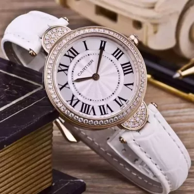 2020 CARTIER カルティエ 存在感のある サファイヤクリスタル風防 スイスムーブメント 女性用腕時計 8色可選