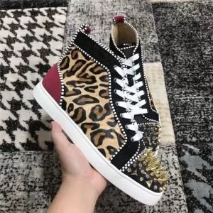 クリスチャンルブタン 限定品が登場 Christian Louboutin 質の高い新品 ランニングシューズ