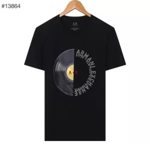 多色可選 トレンド最先端のアイテム 半袖Tシャツ どのアイテムも手頃な価格で アルマーニ ARMANI