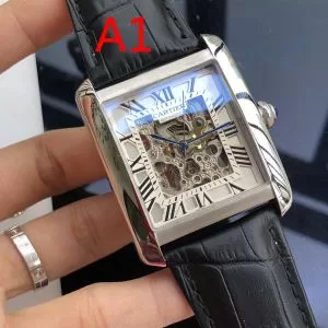 超目玉新作 カルティエ CARTIER 2020夏の定番新品到来 透かし彫りムーブメント 男性用腕時計 多色可選