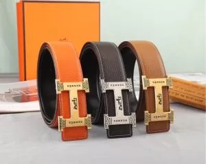 高品質素材で作られるHERMESエルメスコピーベルトビジネス用本革メンズゴールド、シルバーバックル