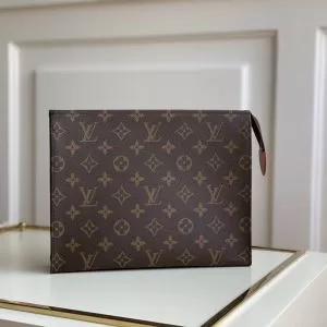 お値段もお求めやすい やはり人気ブランド ポーチ ルイ ヴィトン LOUIS VUITTON