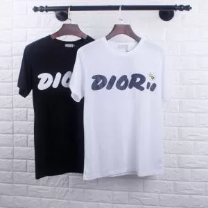 大人カジュアル夏ファッション2020 ディオール DIOR キレイめ感が強い 2色可選 抜け感スゴイ 半袖Tシャツ